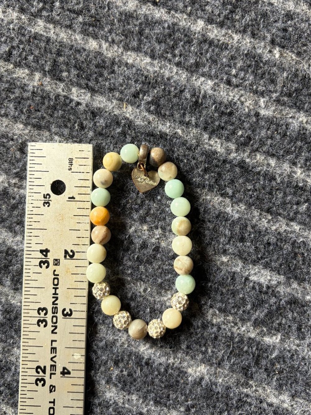 Amazonite stretch bead bracelet with a heart charm. Healing Bracelet 20 g - Picture 4 of 4